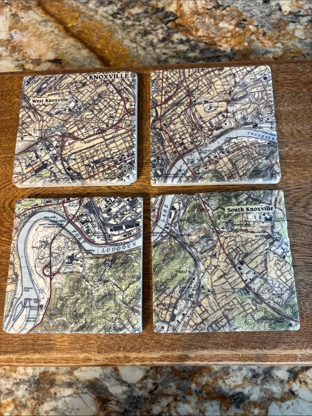 Knoxville Map Coaster Set - Vintage City Map Design - Set of 4